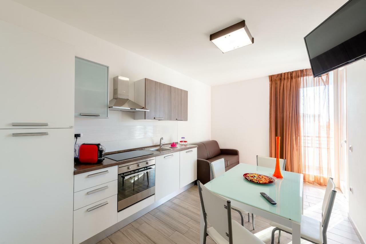 Boca Marina Apart otel Alba Adriatica Dış mekan fotoğraf
